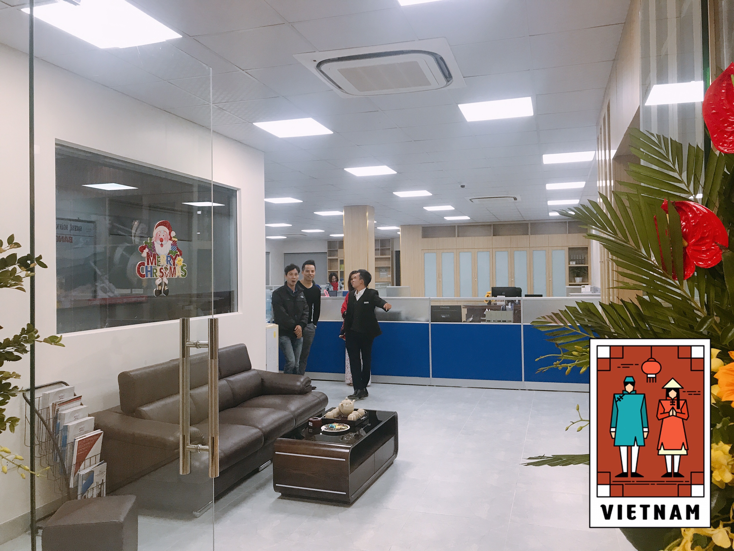 ẢNH THI CÔNG THỰC TẾ CÔNG TRÌNH VĂN PHÒNG TRIỀU KHÚC